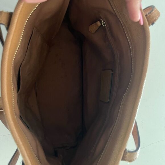 Coach Classic Leather Tote - Picture 9 of 11